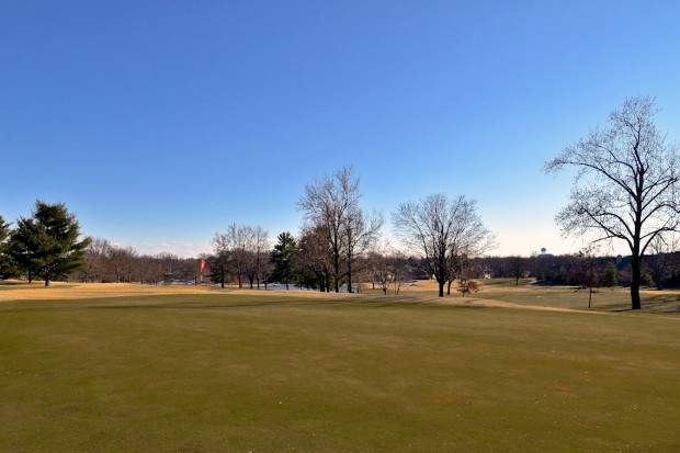Meadowbrook Country Club Estates 376_golf course.jpg